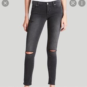 Paige  verdugo ultra skinny jeans nwt size 24